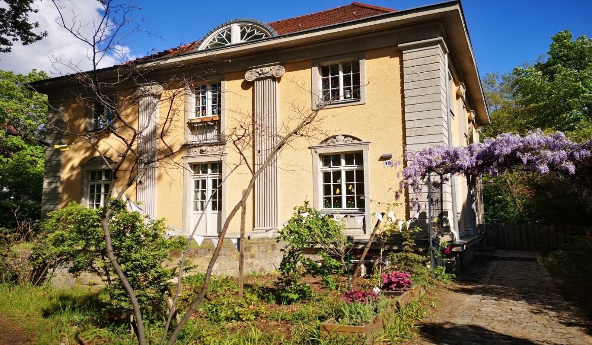 Villa Aurora, Berlin